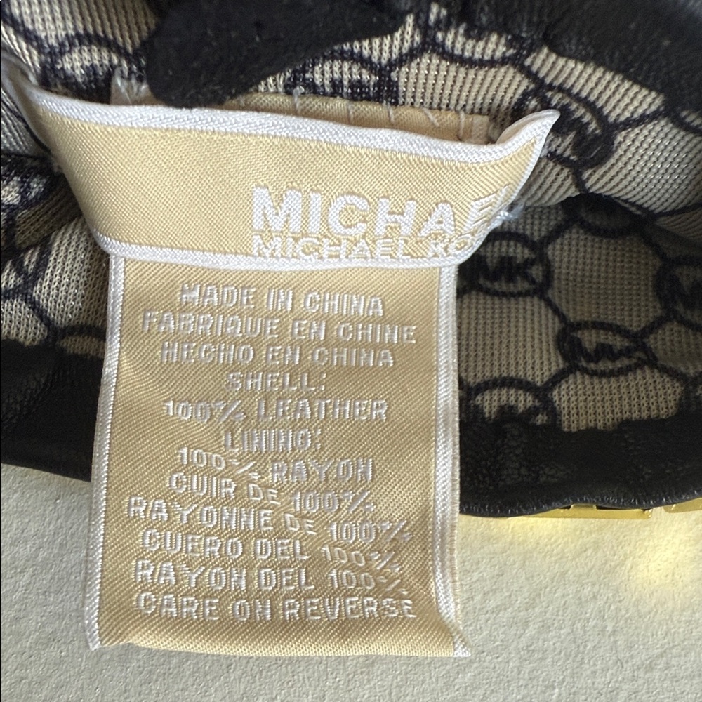 MICHAEL Michael Kors Black Gloves with Gold Accents new without tags - Picture 4 of 6